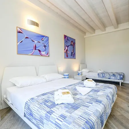 Peschiera Family Homes Fornaci Appartement